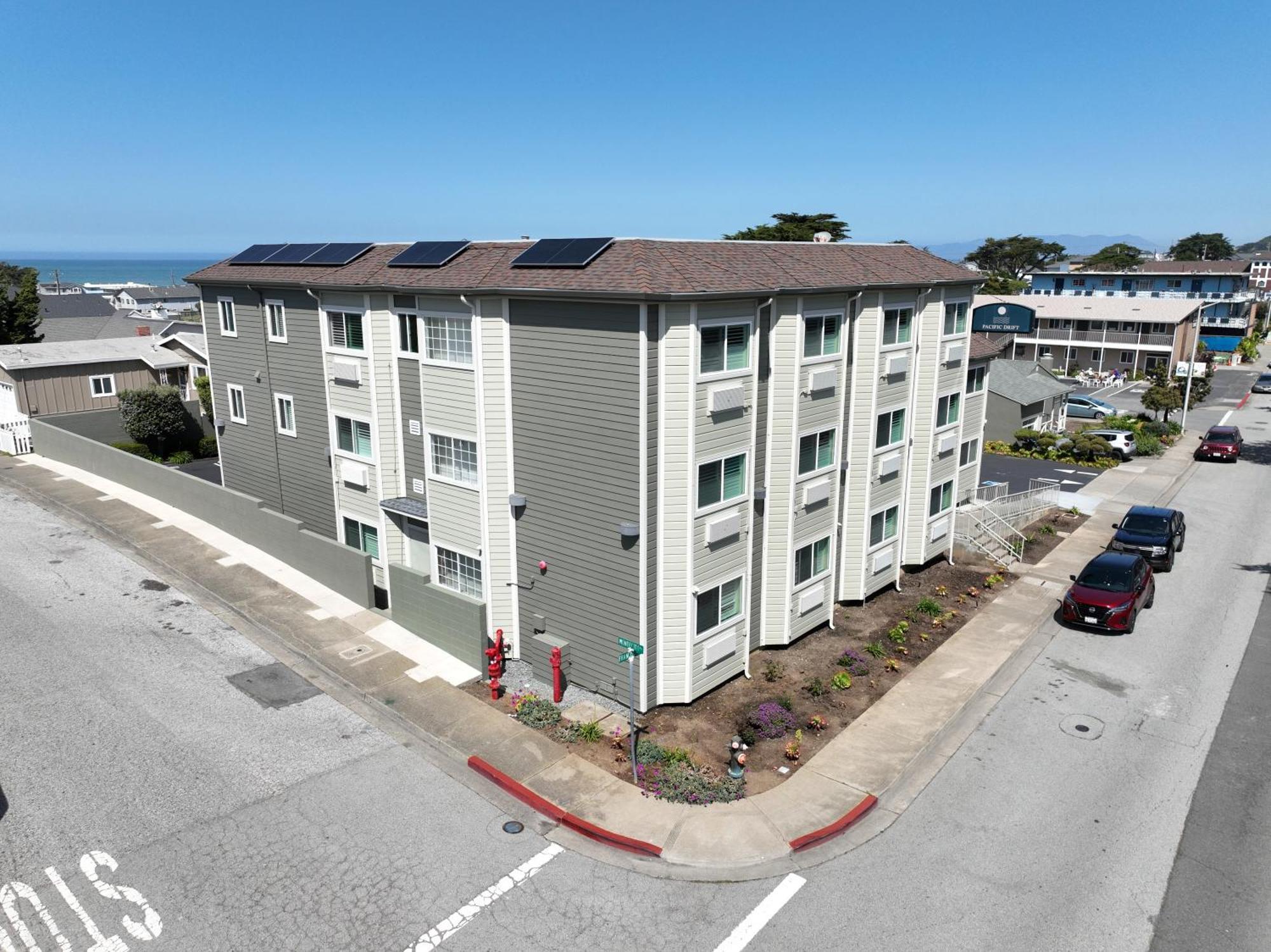 Pacific Drift San Francisco Pacifica Motel Exterior photo